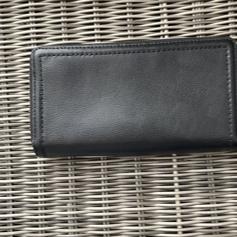 Kate spade wallet - Picture 4 of 9